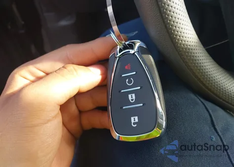 2025 Chevrolet Trax Fwd Lt z USA, uszkodzony, nr VIN KL77LHEP0SC111530